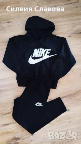 Спортен екип NIKE XS 