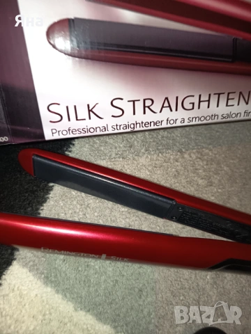 Червена преса за коса Remington S9600, LCD, 240 градуса, Керамично покритие, снимка 2 - Преси за коса - 53738565