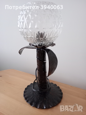 Стара лампа от ковано желязо, снимка 2 - Настолни лампи - 44615015