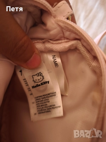 чантичка на Hello kitty , снимка 4 - Чанти - 51711985