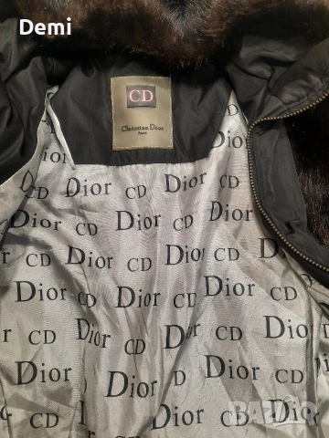 Дамско зимно яке Christian Dior , снимка 5 - Якета - 52811954