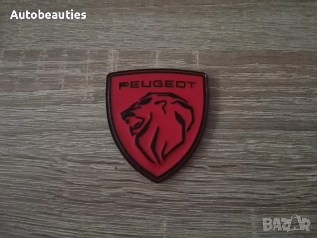 металнa емблема Peugeot червено с черно
