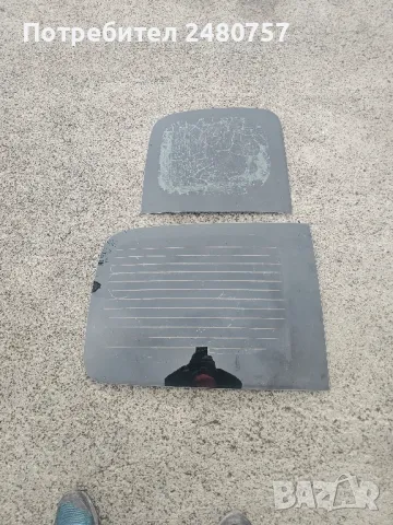 Стъкла задни врати Рено Канго 2016