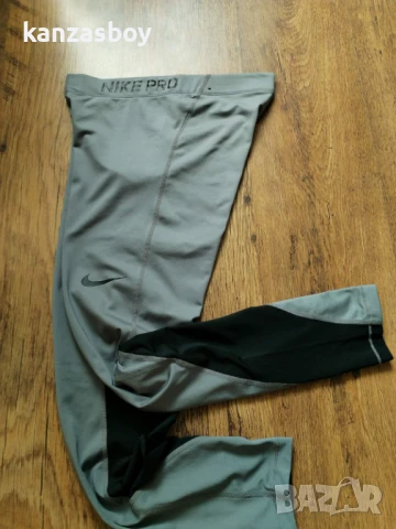 Nike Pro Training - страхотен дамски клин КАТО НОВ M, снимка 3 - Спортни екипи - 50966947