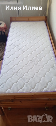 Дървено легло + дъвен шкаф + матрак - комплект, снимка 2 - Спални и легла - 51454818