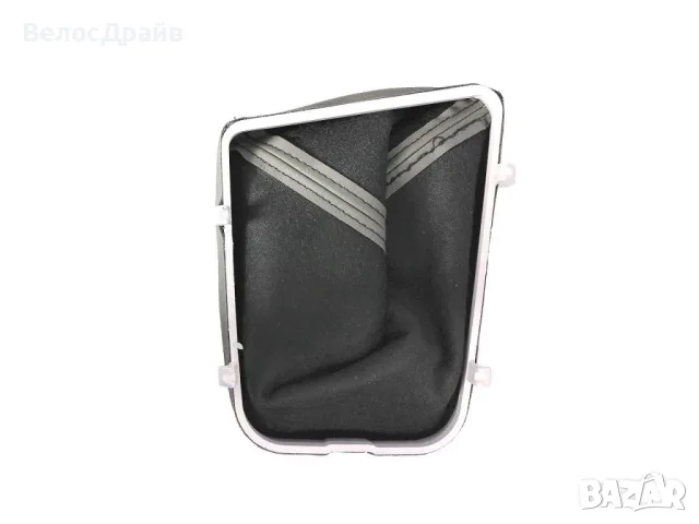 Маншон за скоростен лост BMW 3 E46 светлосив OEM 25111434098, снимка 2 - Части - 55833790