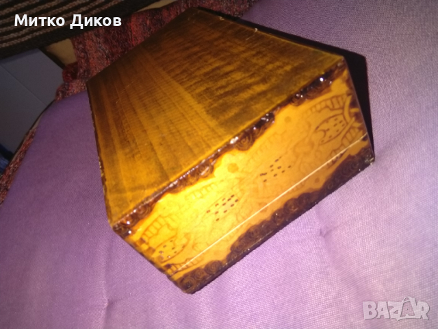 Рисувана дървена кутия от соца 22х12х6см, снимка 4 - Колекции - 36299095