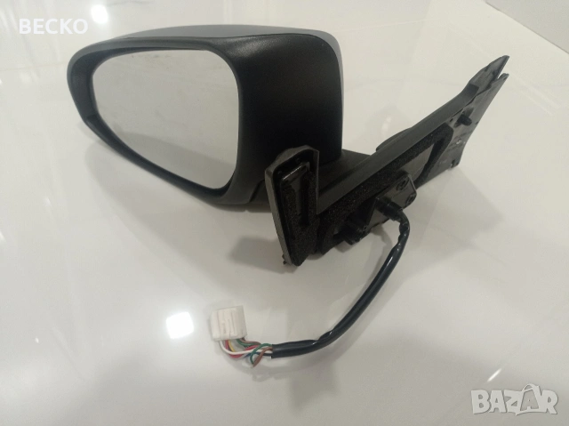 Ляво огледало за Toyota Yaris 3, снимка 8 - Части - 53391715