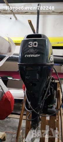 четиритактов двигател за лодка Evinrude, снимка 2 - Воден транспорт - 44316699