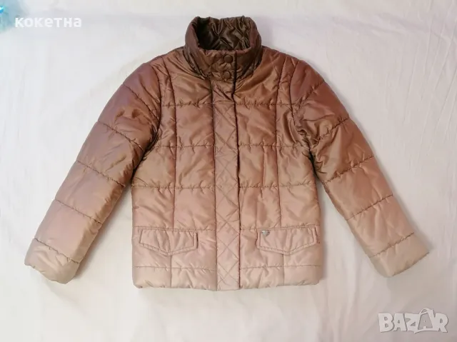 Олекотено яке за момиче