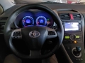 Toyota Auris Hybrid 2012 - Euro 5, снимка 13