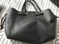 Нова дамска чанта тип торба , снимка 1 - Чанти - 41932172