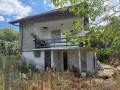 Вила/къща над манастир св. Георги с. Белащица, снимка 3
