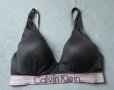 80 С Calvin Klein черен сутиен, снимка 1 - Бельо - 41580566