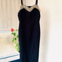 Черна рокля с перли, снимка 2 - Рокли - 36243666