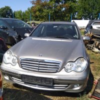 Mercedes-Benz C 200, снимка 4 - Автомобили и джипове - 42454736