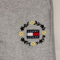 Tommy Jeans Floral Logo Sweatpants оригинално долнище XS памук долница, снимка 3 - Спортни екипи - 42070700