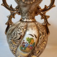 Италианска порцеланова ваза, снимка 2 - Вази - 41424899