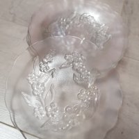 Малки стъклени сервизни чинии , снимка 2 - Чинии - 41579335
