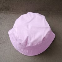 Изчистена дамска шапка тип идиотка в лилав цвят, снимка 5 - Шапки - 41737205