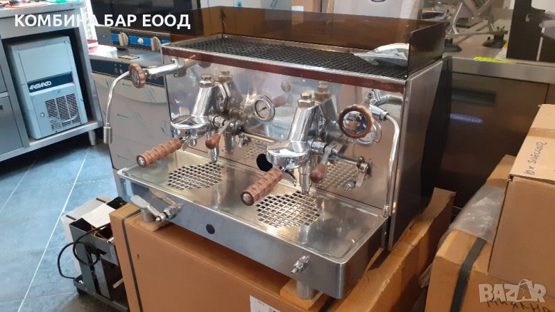 Ретро кафе машина Фаема Е64 / Faema E64/E61, снимка 1