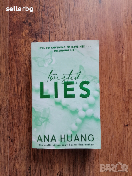 Twisted Lies - любовен роман от Ana Huang на английски език , снимка 1