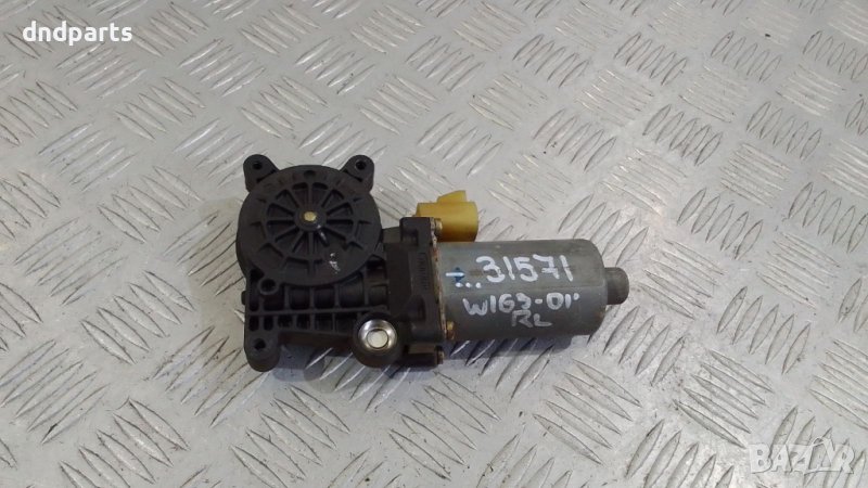 Моторче стъклоповдигач врата Mercedes ML W163 2001г.(задна лява)	, снимка 1