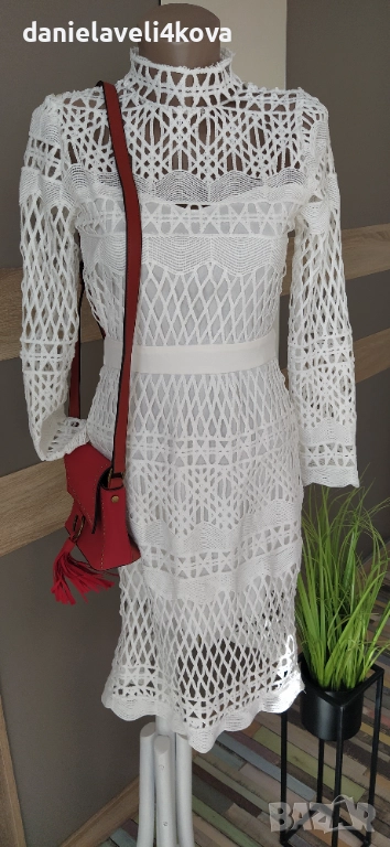 Изключително нежна рокля дантела, снимка 1