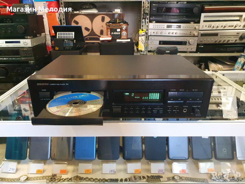 CD Player Onkyo DX-7210 В отлично техническо и визуално състояние., снимка 1