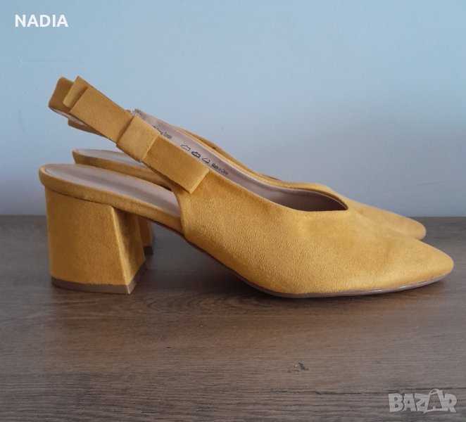 Обувки цвят горчица, снимка 1