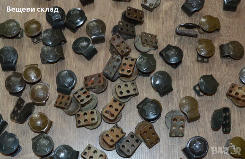 Носачи за колан от войнишки куртки, снимка 1