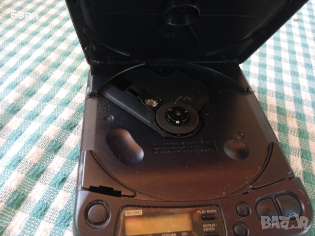 SONY D-121 DISCMAN, снимка 8 - Плейъри, домашно кино, прожектори - 41573694