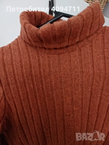 Нова дамска блуза поло яка , снимка 2 - Блузи с дълъг ръкав и пуловери - 52527145