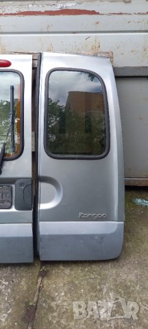 Задни врати товарни Renault Kangoo, снимка 2 - Части - 41085330