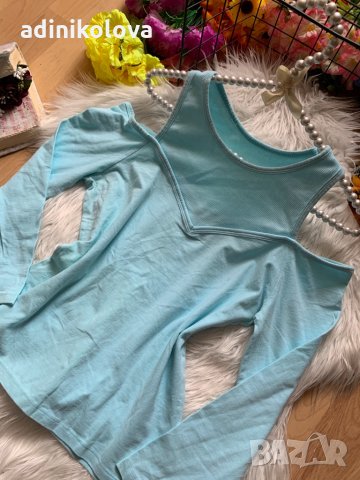 Блуза с голи рамена, снимка 2 - Блузи с дълъг ръкав и пуловери - 34715276