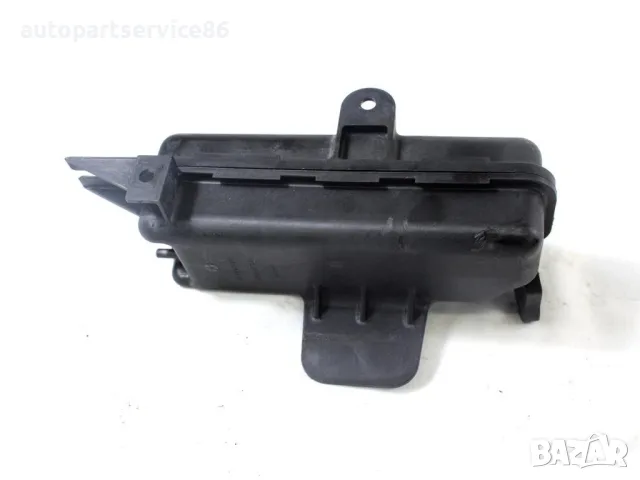Вакуумен резервоар 52129285AA за Jeep Cherokee KJ 2.8 CRD 2008