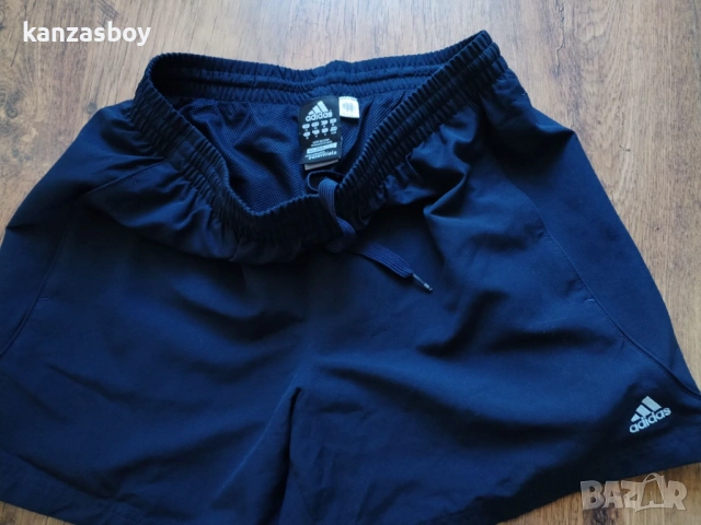 adidas - страхотни мъжки шорти М