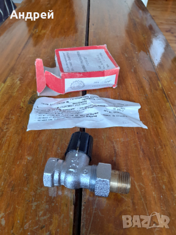 Стар радиаторен вентил, снимка 3 - Други ценни предмети - 36499428