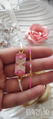 Ръчно изработена гривна "Pink Love", снимка 3 - Гривни - 44337495
