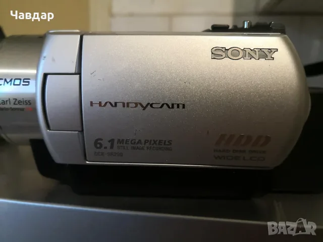Видеокамера Sony DCR-DVD 410 + подарък, снимка 2 - Камери - 55844043