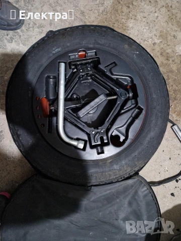 Нова резервна гума тип „патерица“ 14" (4х98) с крик и ключ – за Fiat, Alfa Romeo, Lancia