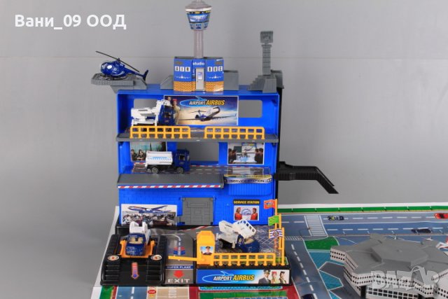 Сет конструктор "Летище" с килимче за игра, снимка 2 - Конструктори - 39376590