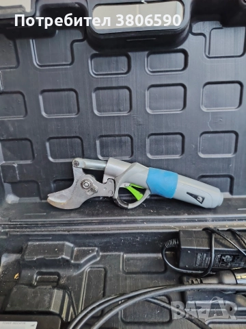 лозарска ножица акумулаторна. издържа 8час работа. , снимка 4 - Градински инструменти - 52903009