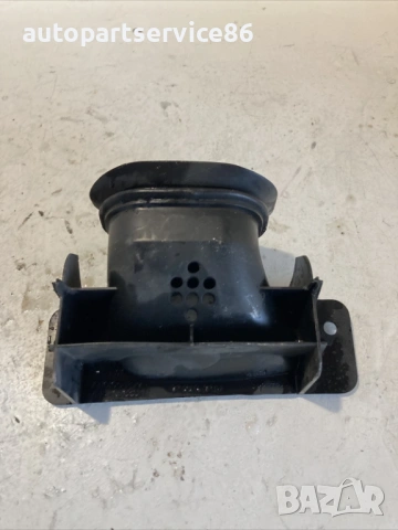 Въздушен канал маркуч за Volvo C30 1.6 TDI (2012) 7M51-9E635-FB