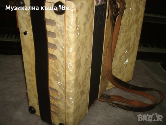 Акордеон Велтмайстер 24 баса, снимка 7 - Акордеони - 52877382