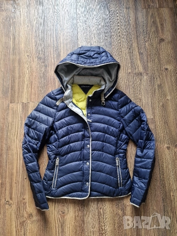 Страхотно дамско пухено яке TOMMY HILFIGER размер S, снимка 4 - Якета - 52569406