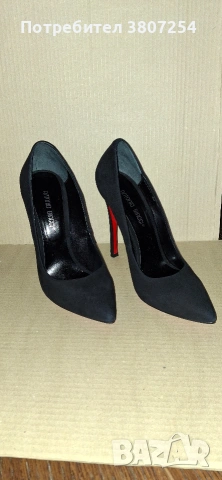 Дамски обувки на ток. Естествен велур. 