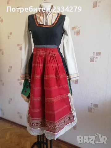 Сукмани, носии от ТРОНСКИЯТ край. , снимка 2 - Антикварни и старинни предмети - 51230393