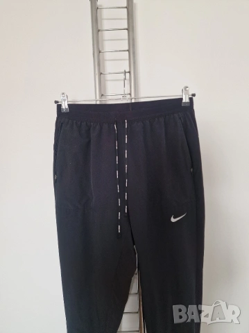 Страхотно мъжко спортно долнище NIKE размер M, снимка 2 - Спортни дрехи, екипи - 53772286