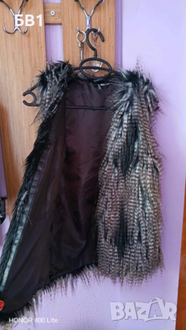 Дамски пухен елек НОВ - рр М, снимка 2 - Якета - 51671987